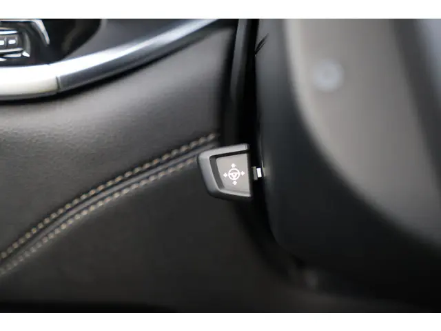 BMW 7 Serie 745e High Executive 2019 Hybride Benzine 48