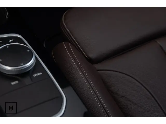 BMW 1 Serie 118i M-Sport | Pano | Leer 2021 Benzine 33