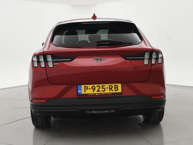 Ford Mustang Mach-E 75kWh LUCID RED 2020 Elektrisch 8