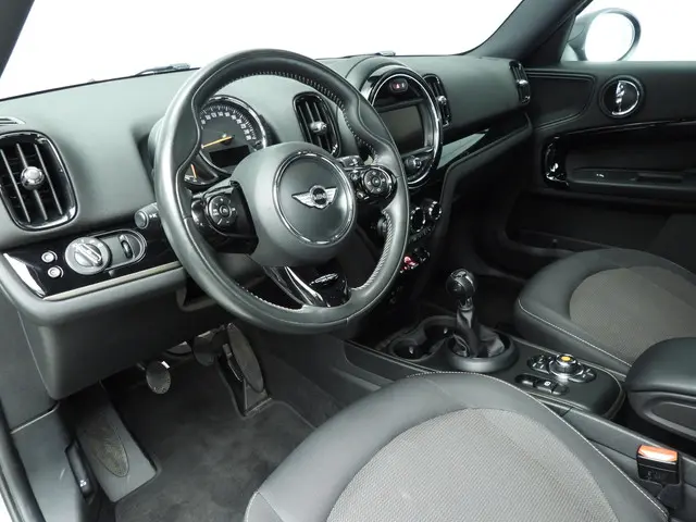 MINI Countryman Cooper 2017 Benzine 6