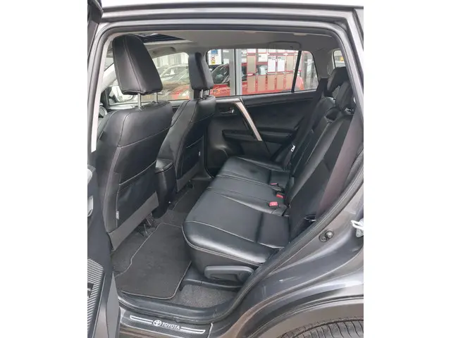 Toyota RAV4 2.0 Style Top 5 editie 4WD 2015 Benzine 11