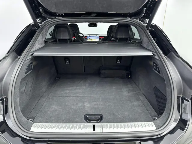 Lotus Eletre S 112kWh/603pk 2024 Elektrisch 28