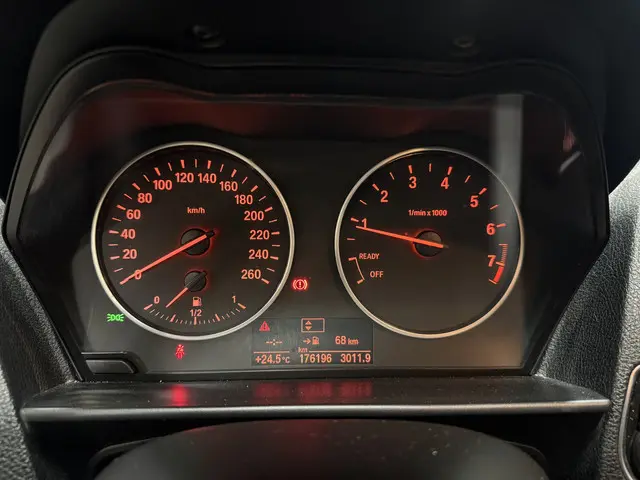 BMW 1 Serie 114i EDE Executive 2012 Benzine 10