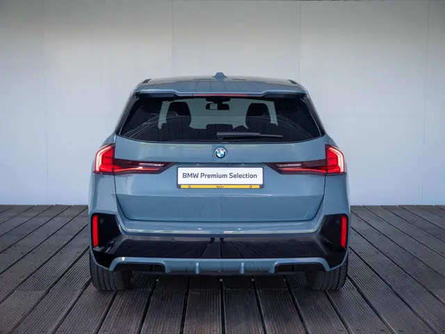 BMW iX1 xDrive30 2023 Elektrisch 5