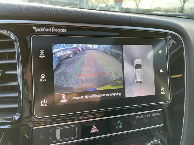 Mitsubishi Outlander 2.0 2WD Limited+ 2019 Benzine 26