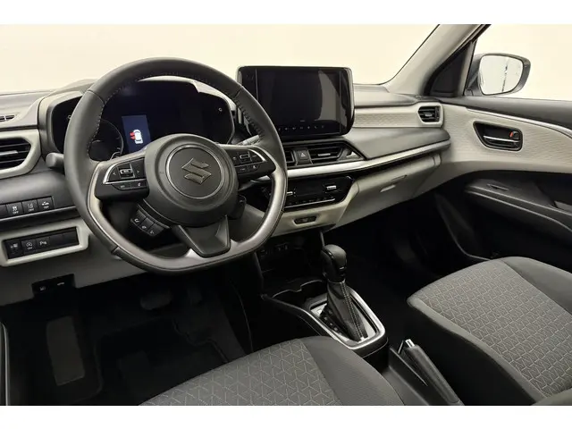 Suzuki Swift 1.2 Style Smart Hybrid 2025 Benzine 17