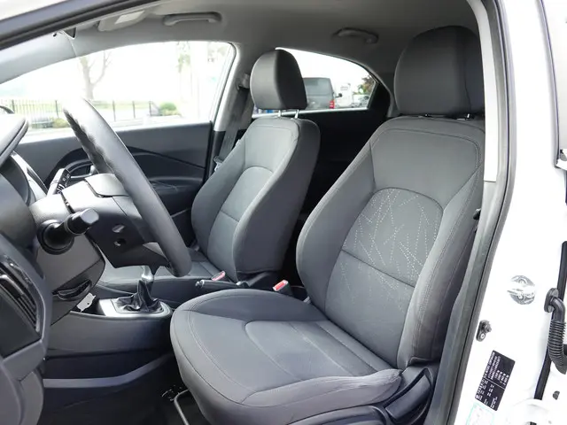 Kia Rio 1.2 CVVT Plus Pack 2013 Benzine 6