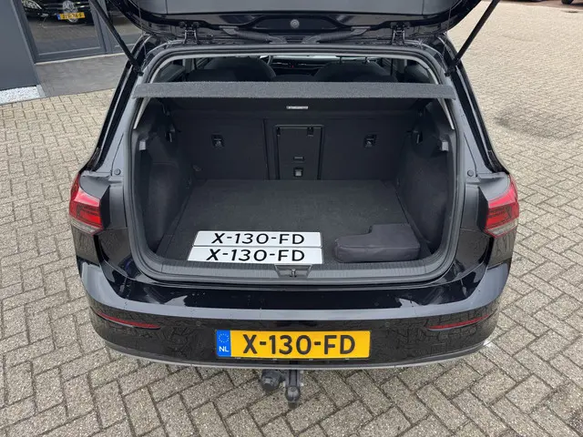 Volkswagen Golf 1.5 TSI 130pk Style 2020 Benzine 10