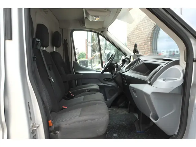 Ford Transit 350 2.2 TDCI L2H2 Trend 2015 Diesel 8