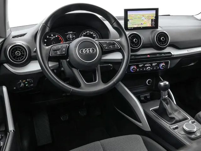 Audi Q2 30 TFSI 115pk Design 2019 Benzine 31