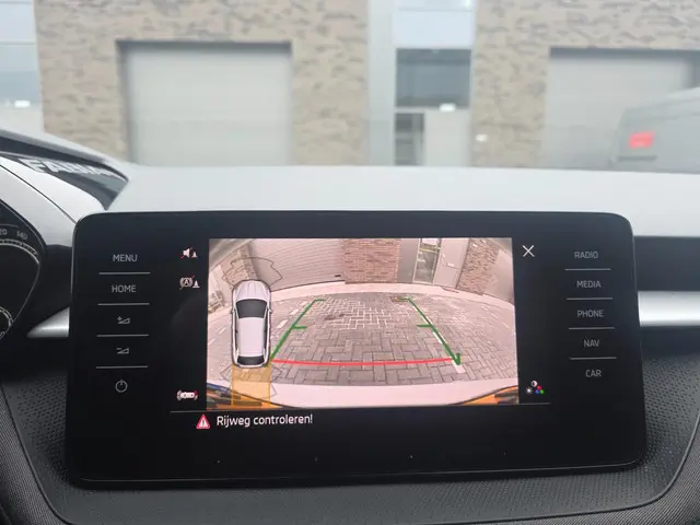 Škoda Fabia 1.0 TSI Monte Carlo 2024 Benzine 10