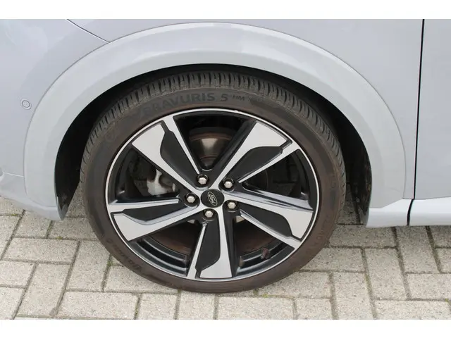 Ford Puma 1.0 EcoBoost Hybrid ST-Line X 2023 Benzine 25