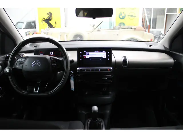 Citroën C4 Cactus 1.2 PureTech Feel 2015 Benzine 8