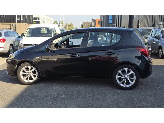 Opel Corsa 1.4 Edition 2017 Benzine 15