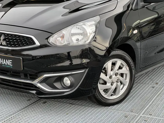 Mitsubishi Space Star 1.0 Active 2019 Benzine 30