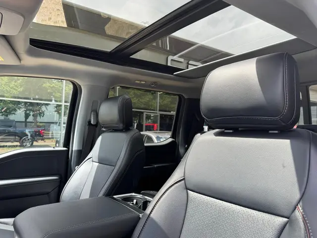 Ford F-150 USA 3.5L V6 Lariat full-spec! 2024 Benzine 16
