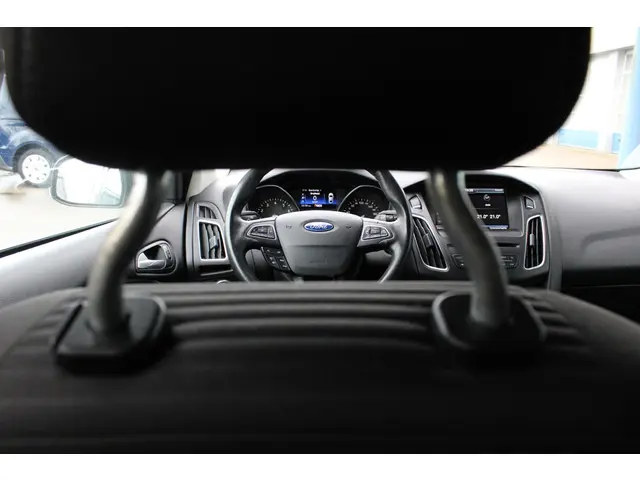 Ford Focus Wagon 1.0 Titanium 2016 Benzine 16