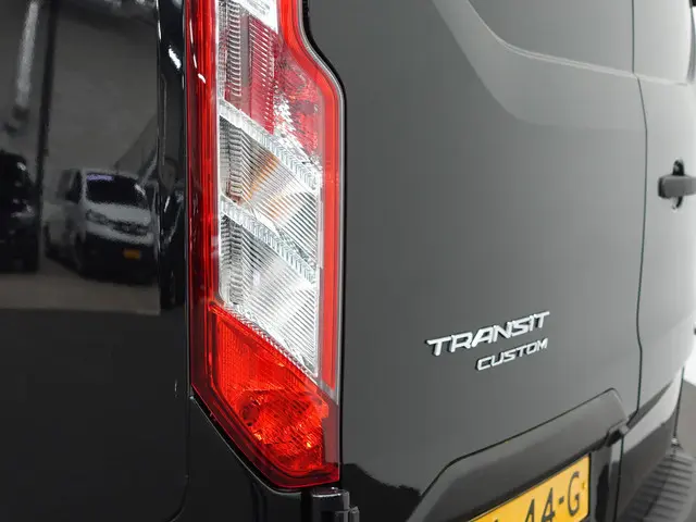 Ford Transit Custom 280 2.0 TDCI L1H1 Trend 2022 Diesel 8