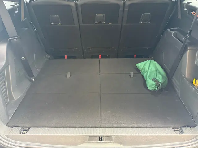 Peugeot 5008 1.6 e-THP GT-Line - 7 personen 2018 Benzine 36