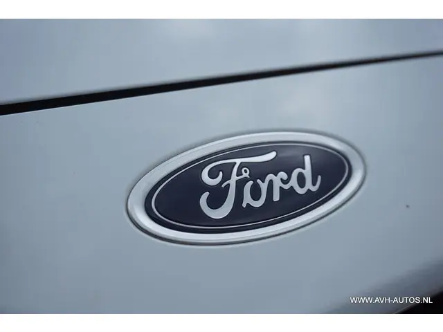 Ford Mondeo Wagon 1.5 ST Line 2018 Benzine 9