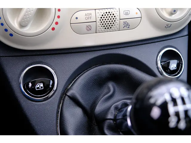 Fiat 500 1.2 Lounge Pano|Navi|DAB|LMV 2016 Benzine 21