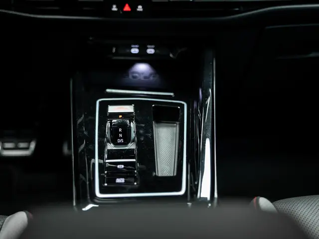 Volkswagen Golf 2.0 TSI GTI Clubsport 2024 Benzine 17