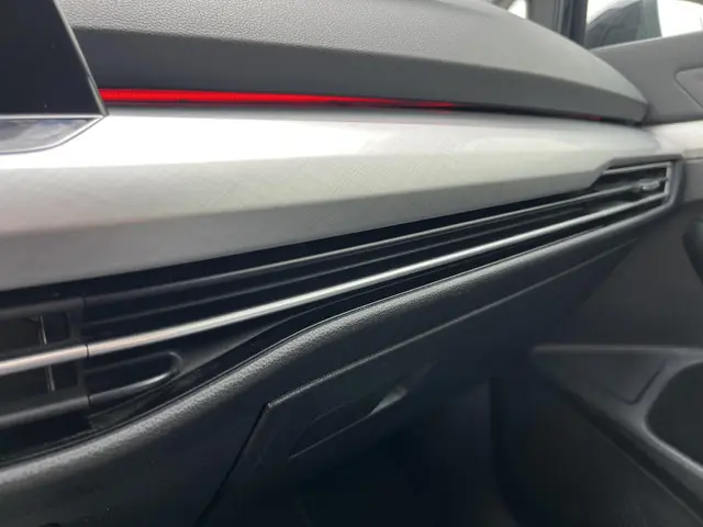 Volkswagen Golf 1.5 TSI Life 2020 Benzine 66