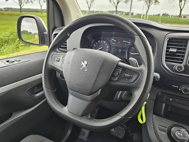 Peugeot Expert 2.0 2021 Diesel 10