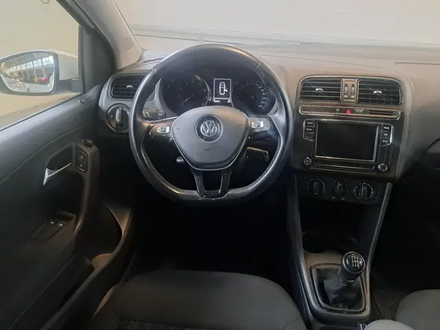 Volkswagen Polo 1.2 Easyline 2014 Benzine 12