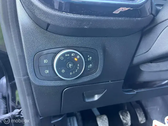 Ford Fiesta 1.0 EcoBoost Connected 2020 Benzine 37