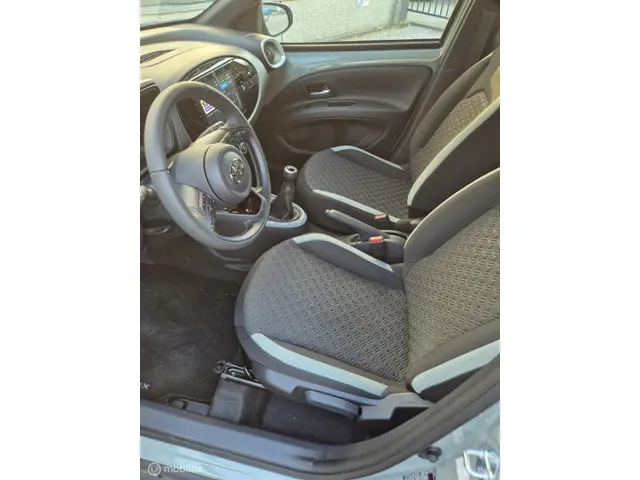 Toyota Aygo X 1.0 VVT-i MT Pulse 2024 Benzine 20
