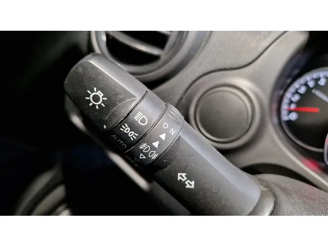 Mitsubishi Space Star 1.2 Connect+ 2024 Benzine 16