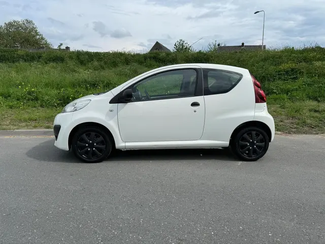 Peugeot 107 2