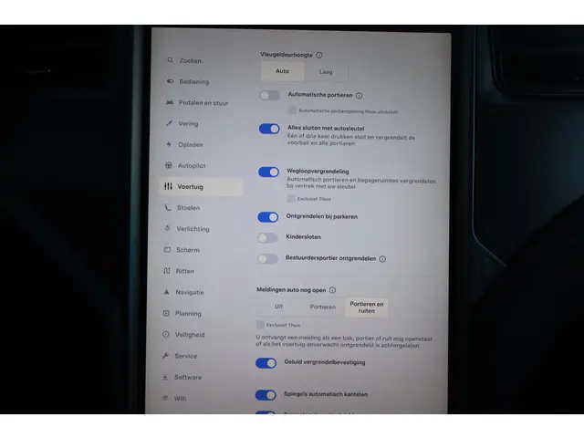 Tesla Model X 75D Base 6p. 2018 Elektrisch 40