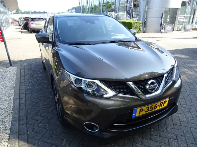 Nissan QASHQAI 1.2 Connect Edition | AUTOMAAT | 2016 Benzine 6