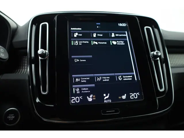 Volvo XC40 1.5 T4 Recharge R-Design 2022 Hybride Benzine 18