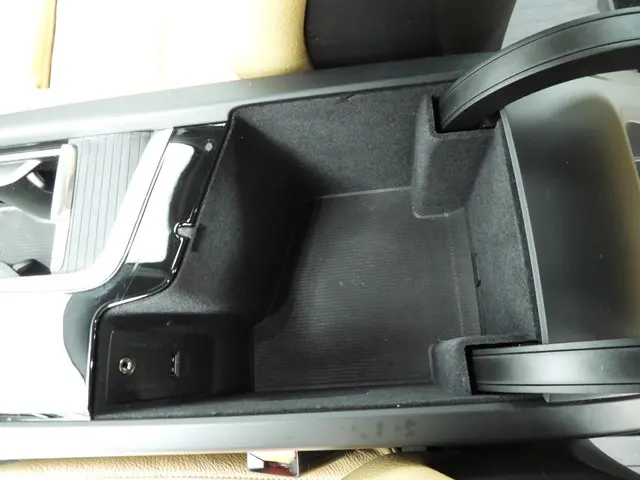 Volvo V90 2.0 T5 Momentum 2017 Benzine 25