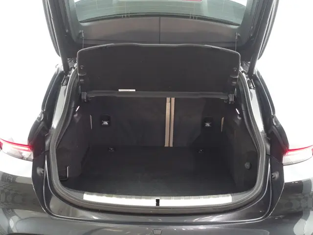 Porsche Taycan Cross Turismo 4S 84 kWh 2022 Elektrisch 43