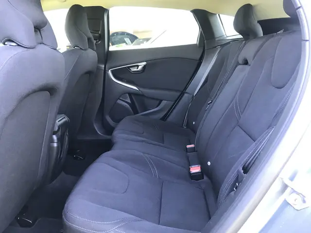 Volvo V40 1.5 T3 Momentum Automaat 2018 Benzine 8