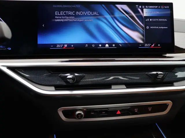 BMW X5 xDrive50e 2025 Hybride Benzine 15