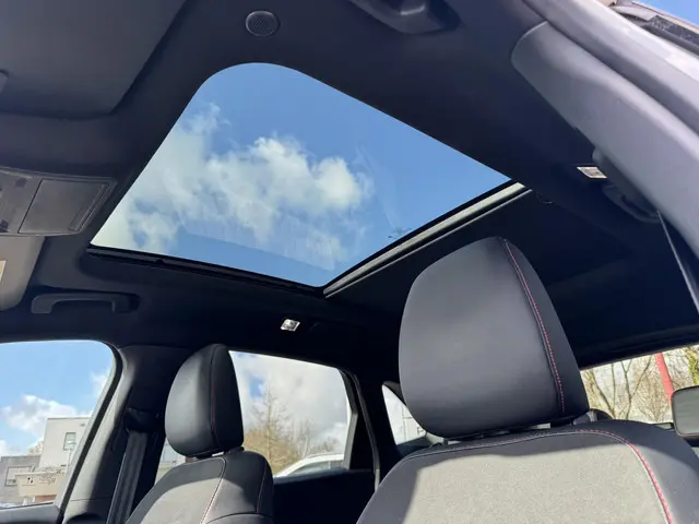 Ford Kuga 2.5 PHEV ST-Line X 2021 Hybride Benzine 23