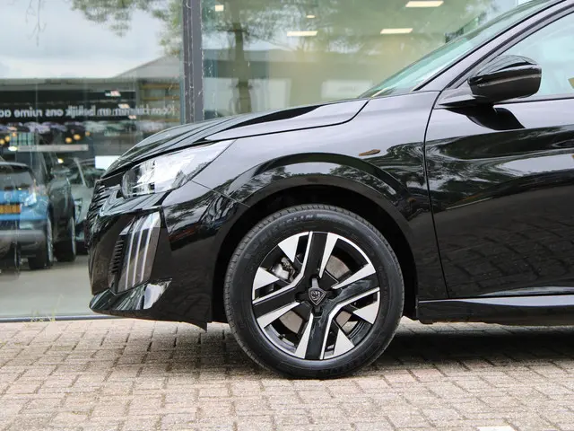 Peugeot e-208 EV Allure 50 kWh 2024 Elektrisch 12