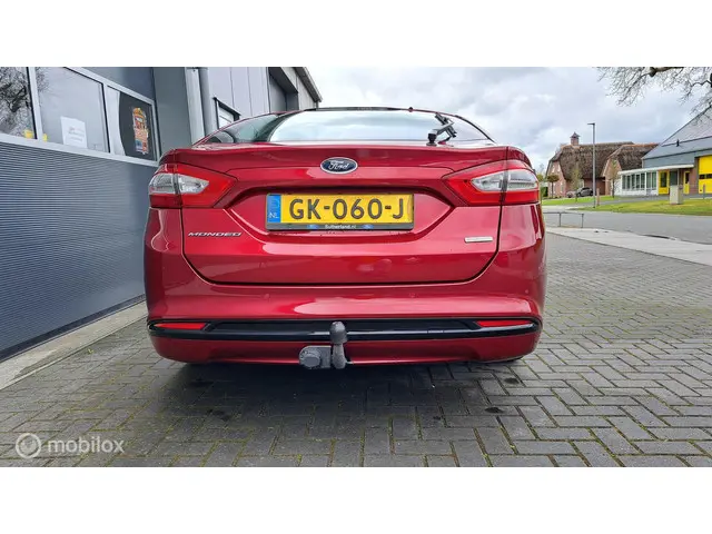Ford Mondeo 1.5 Titanium 2015 Benzine 9
