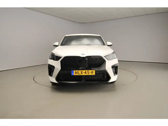 BMW X2 sDrive20i 2025 Benzine 5