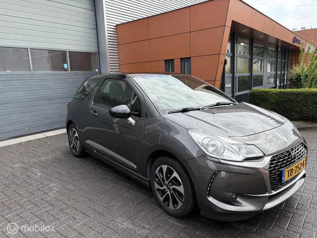 DS DS 3 1.2 PureTech So Chic 2018 Benzine 21