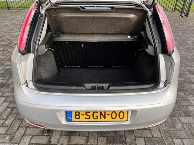 Fiat Punto Evo 1.3 M-Jet Pop 2013 Diesel 16