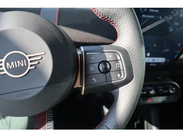 MINI Aceman E 2025 Elektrisch 15