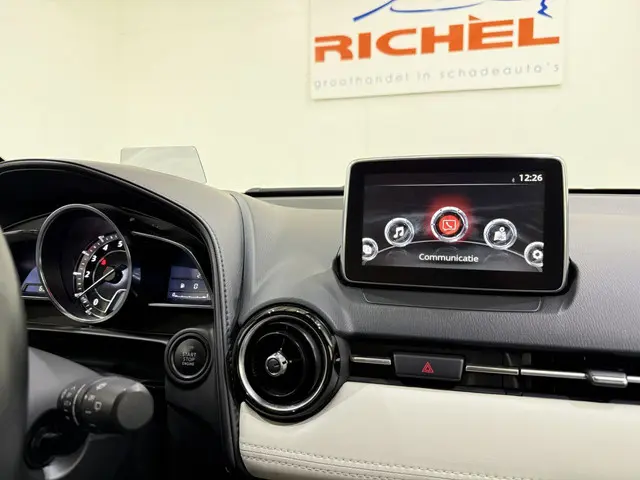 Mazda CX-3 2.0 SkyActiv-G 150 GT-M 4WD Aut6 2015 Benzine 19