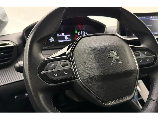 Peugeot 208 1.2 PureTech Blue Lease Active 2020 Benzine 19
