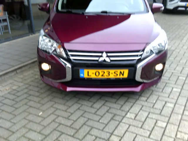 Mitsubishi Space Star 1.2 Nova | 18.312 KM !! 2021 Benzine 10